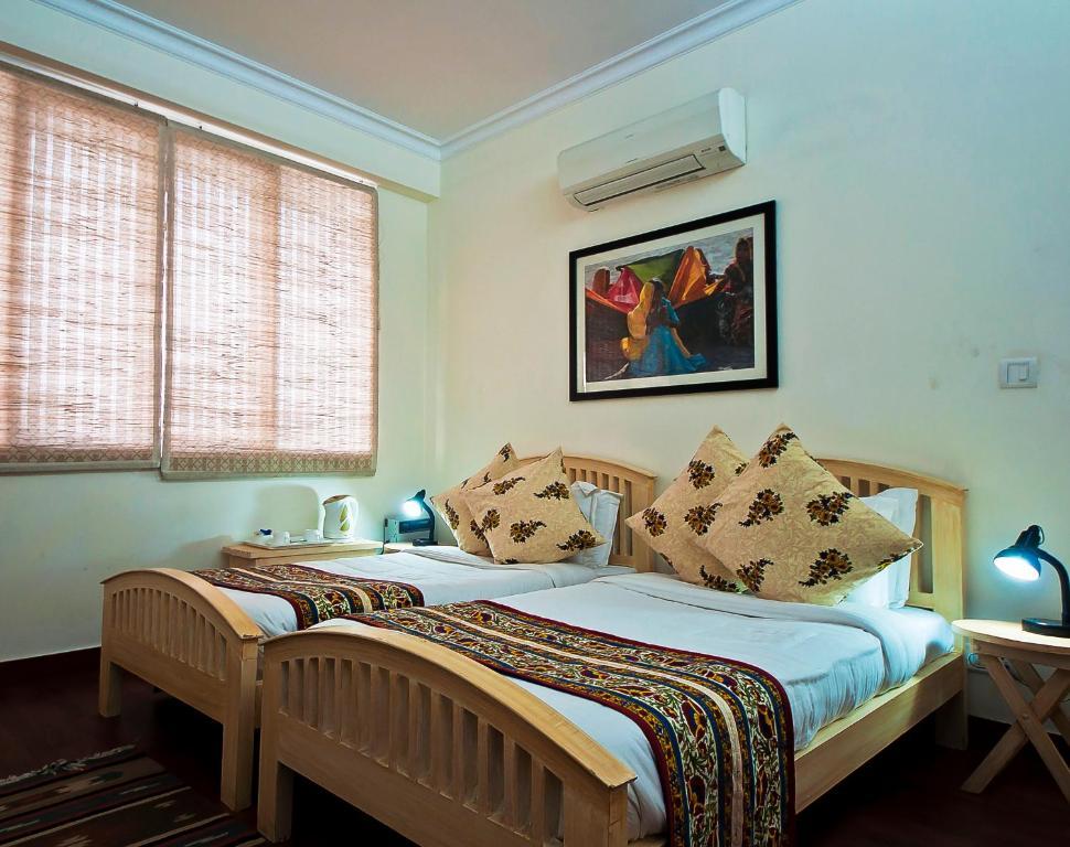 Colonel'S Retreat At The Airport Bed & Breakfast Yeni Delhi Dış mekan fotoğraf
