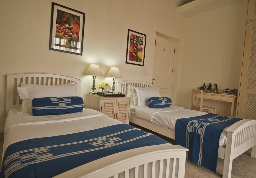 Colonel'S Retreat At The Airport Bed & Breakfast Yeni Delhi Dış mekan fotoğraf