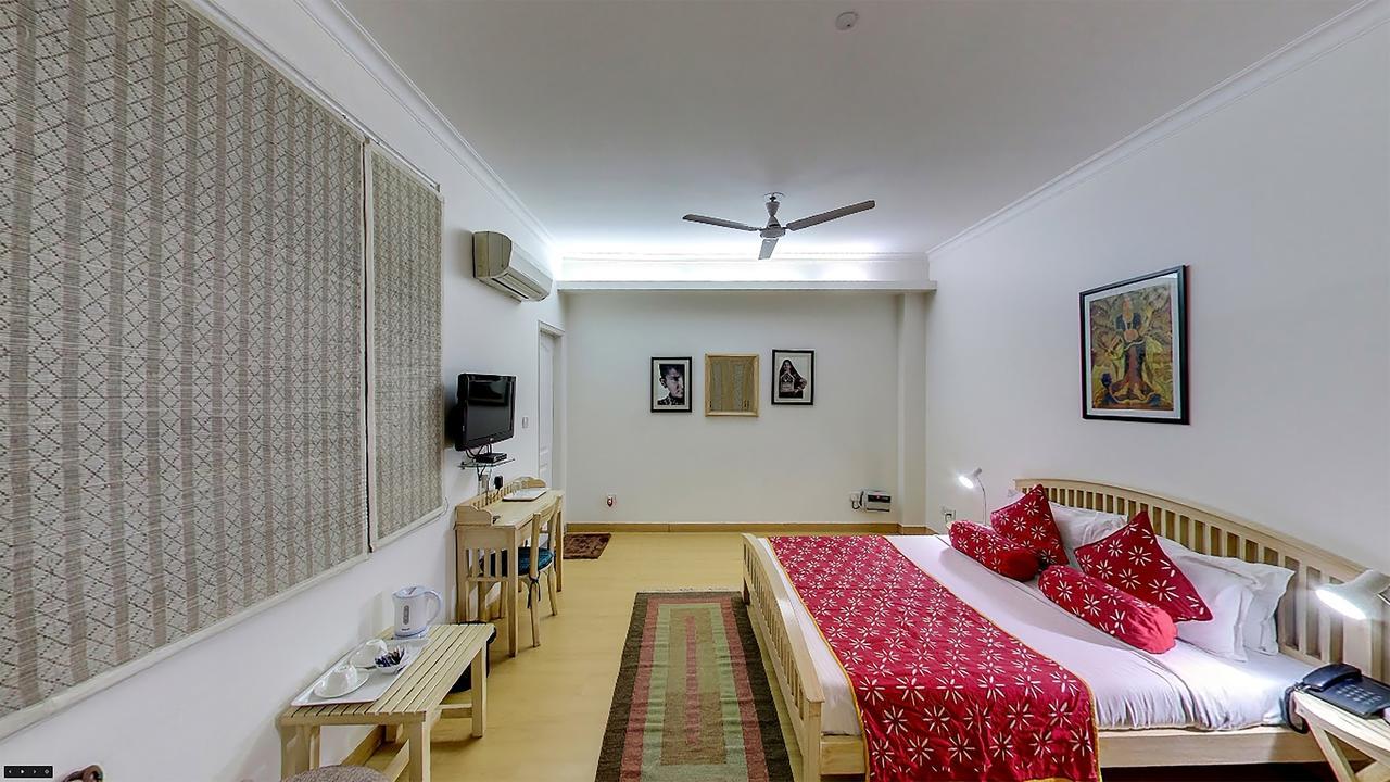 Colonel'S Retreat At The Airport Bed & Breakfast Yeni Delhi Dış mekan fotoğraf