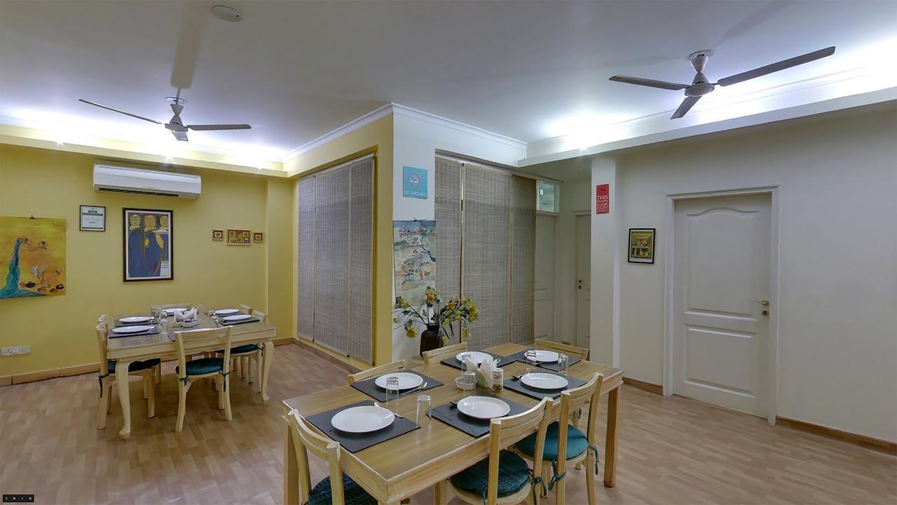 Colonel'S Retreat At The Airport Bed & Breakfast Yeni Delhi Dış mekan fotoğraf
