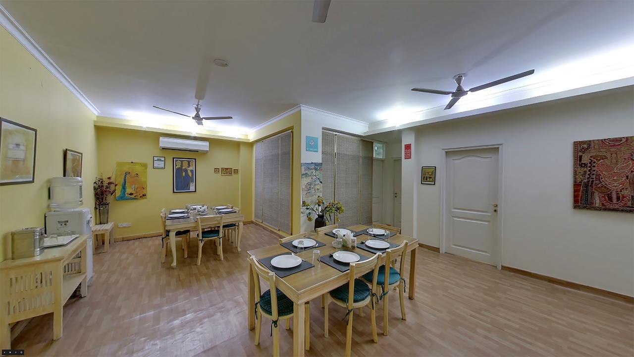Colonel'S Retreat At The Airport Bed & Breakfast Yeni Delhi Dış mekan fotoğraf